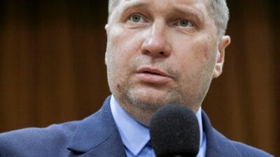 Kurk icin hayvan yetistiriciligi yasaklaniyor czarnek ofkelendi hayvanlarin haklari yoktur 18357