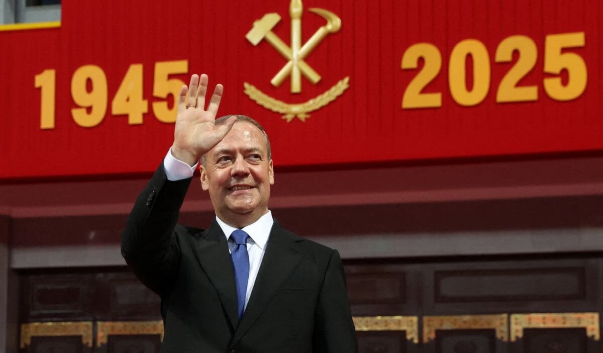 Medvedev trump in zelenskiy ile gorusmesi hakkinda bir takip gerceklesecek hazir olmaliyiz 18033