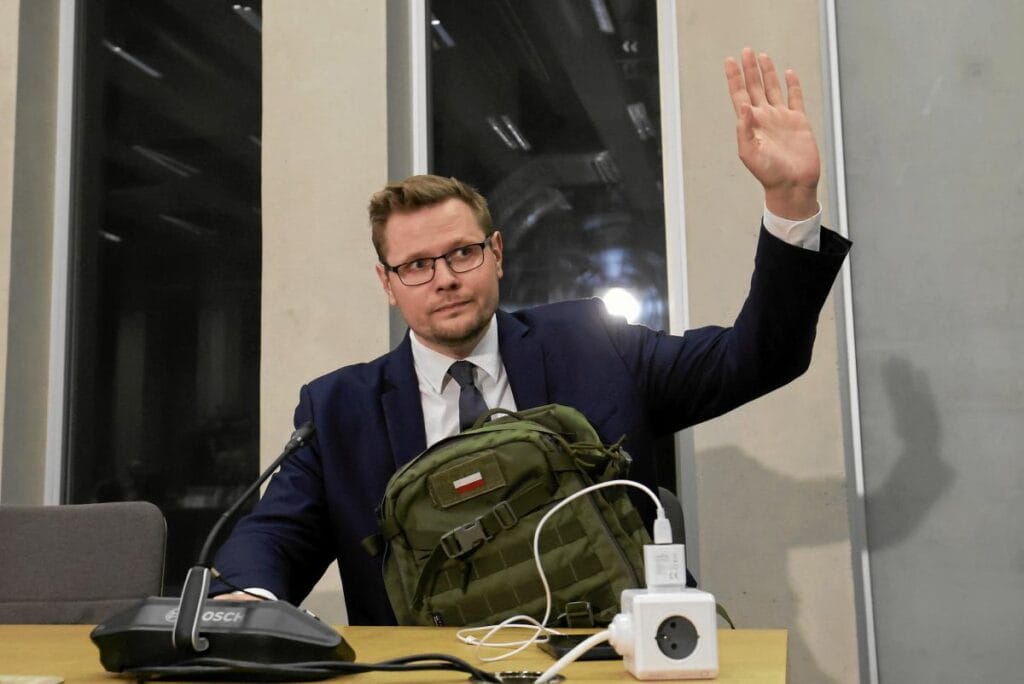 michal wo suclamalari duydu sozu o aldi bunu memnuniyetle yaparim 14363