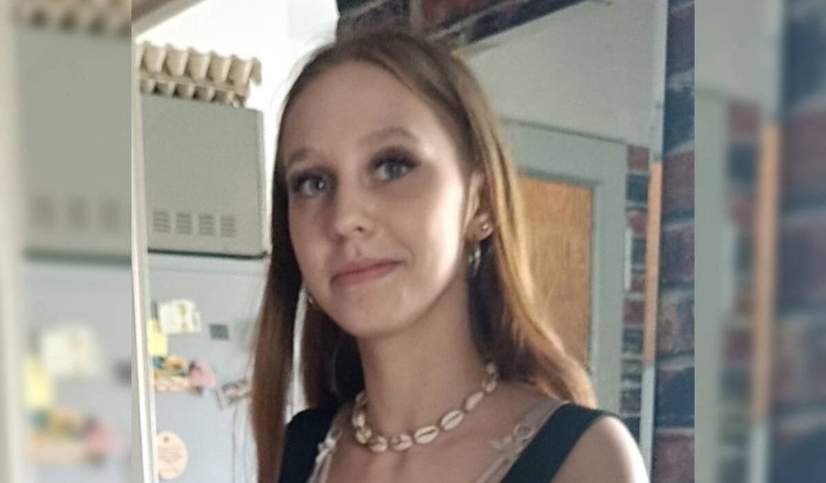 Olsztyn de 15 yasindaki vanesa adli bir kiz cocugu kayboldu polis arama calismalari icin yardim cagrisinda bulunuyor 17093