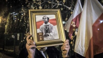 Peder popie uszko nun sehit edilisinin 41 yildonumu nawrocki durusma aninda geri adim atmadi 18072