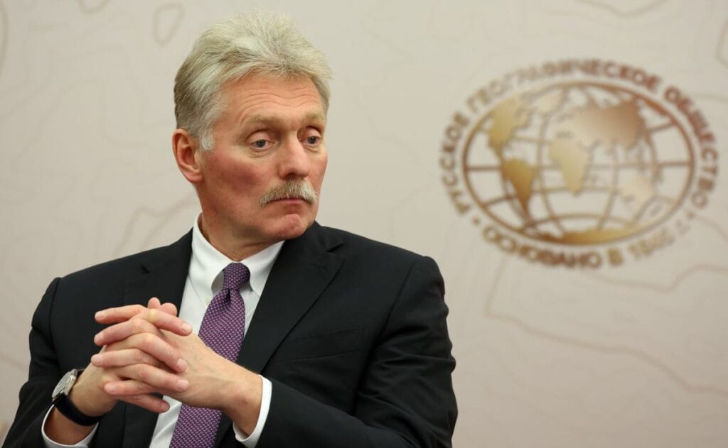 peskov cephedeki askerlerin sesler duydugunu savunuyor ayrica tusk a da saldirdi 19773