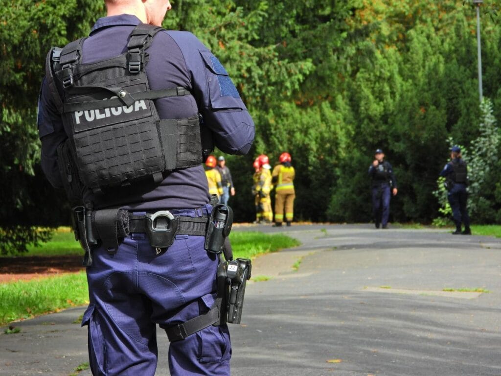 podlasie ye gizemli paketler tasiyan baska balonlar da indi servisler icerikleri kontrol ediyor 15711