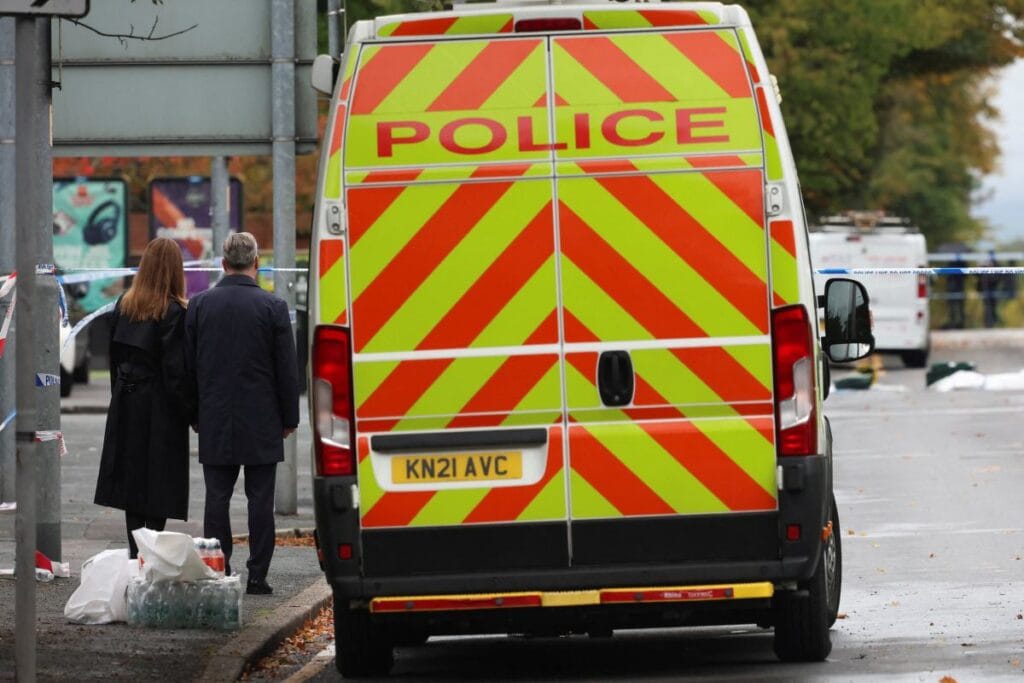 polis 41 yasindaki genci ariyor onu yanlislikla hapisten cikardilar 19239