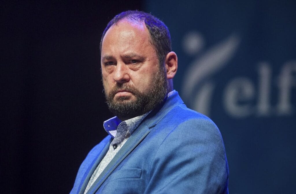 polityka jan hartman ile isbirligini askiya aldi gorev almayi biraktim 17231