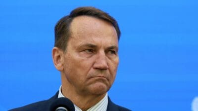 Polonya putin in ucagini durduracak mi sikorski garanti edemeyiz 18378