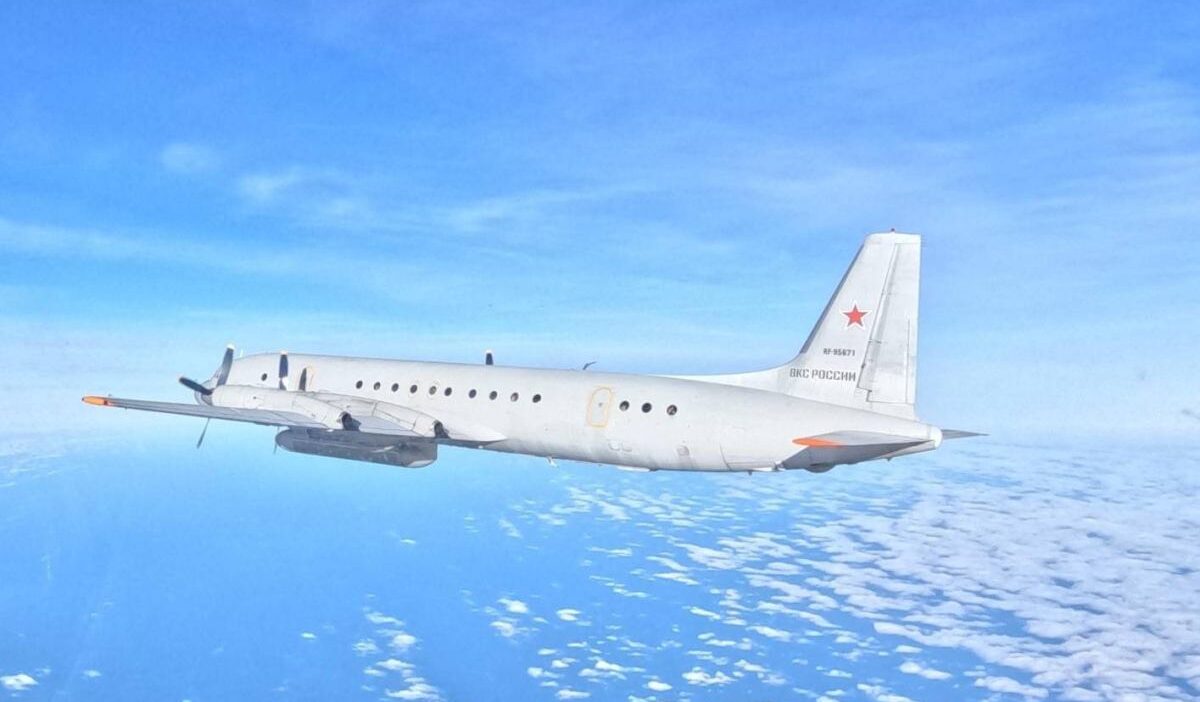 Polonya savaş uçaklarını kaldırdı. Bir rus uçağı baltık denizi üzerinde uçtu. 1 Polonya savas ucaklarini kaldirdi bir rus ucagi baltik denizi uzerinde uctu 20453