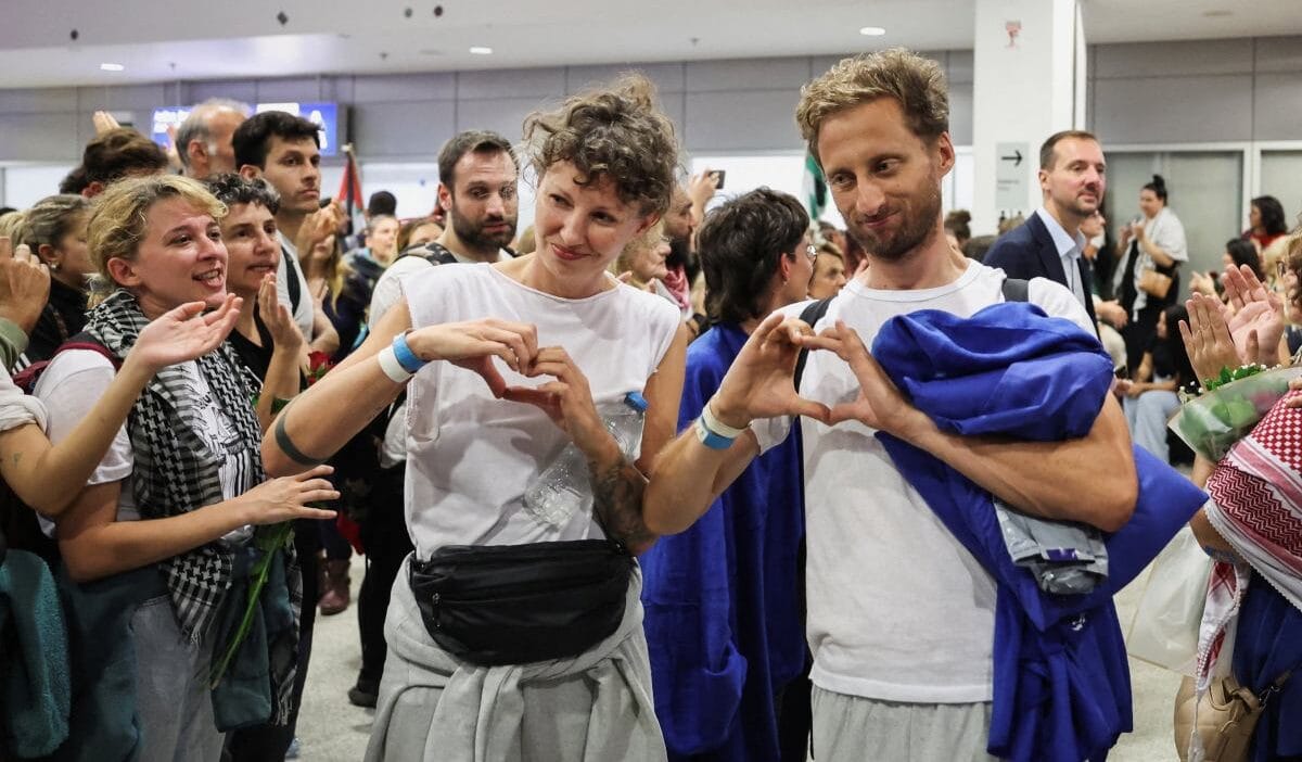 Polonyali milletvekili i srail tarafindan gozaltina alinmasinin perde arkasini acikladi barbar devlet 15489