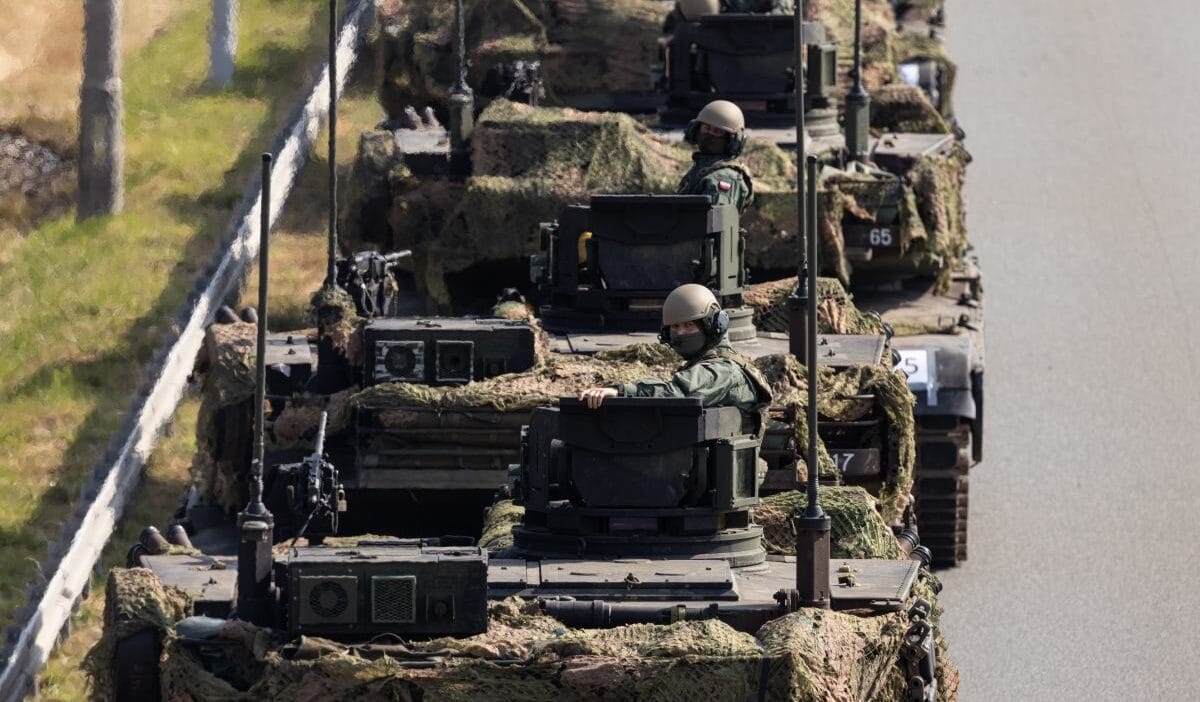 Polonyalilar yabanci bir devlet tarafindan saldiriya ugradiklarinda boyle davranirlardi bir anket var 17748