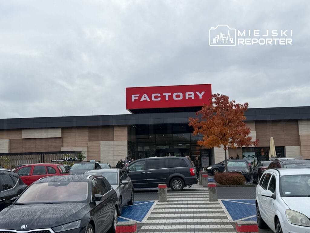 promosyonlar nedeniyle annopol fabrikasi nda felc suruculer buyuk trafik sikisikligina takildi 17471