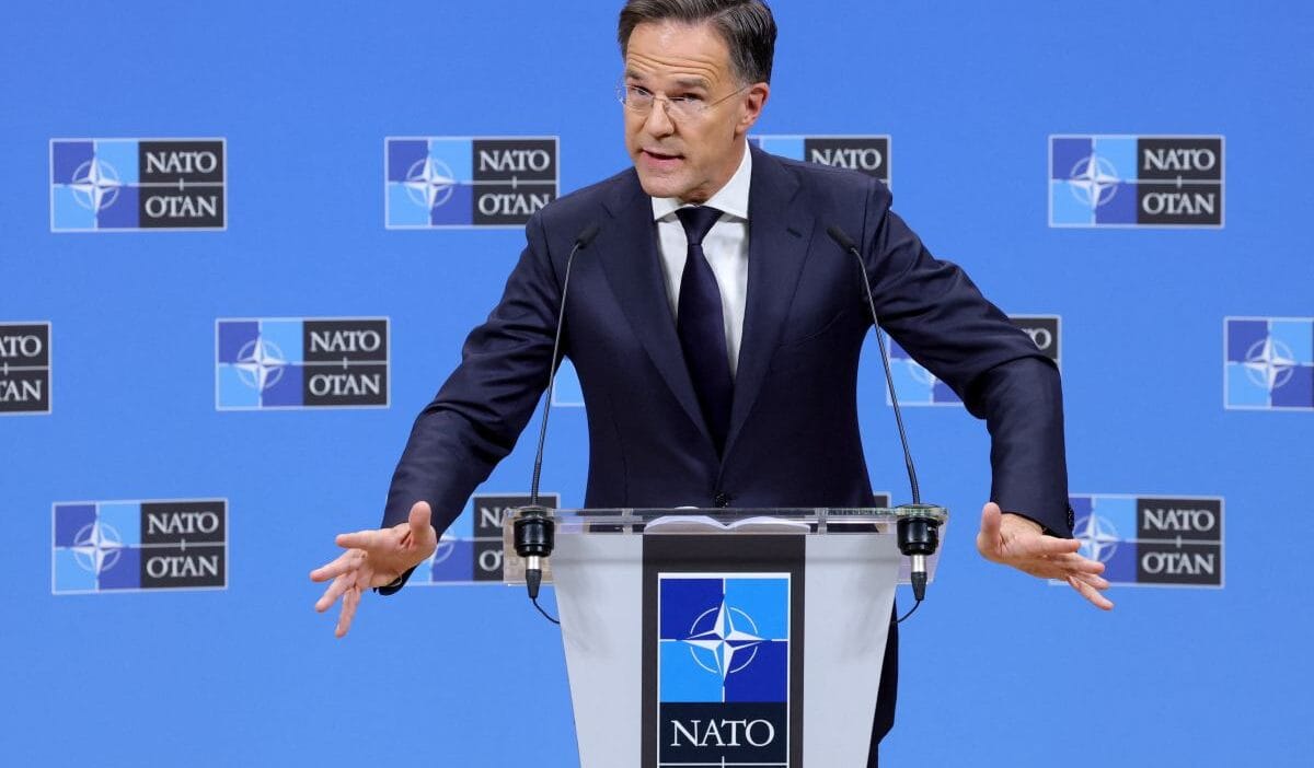 Rutte abd baskanini memnun ediyor ukrayna daki savasi yalnizca trump sona erdirebilir 18731