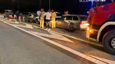 S2 den once s7 de uc arac carpisti bir kisi yaralandi ve buyuk zorluklar yasandi 19413