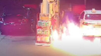 Sabahlikli bir adam bir istasyona benzin dokerek atese verdi ve arabayla uzaklasti goruntuler var 14742