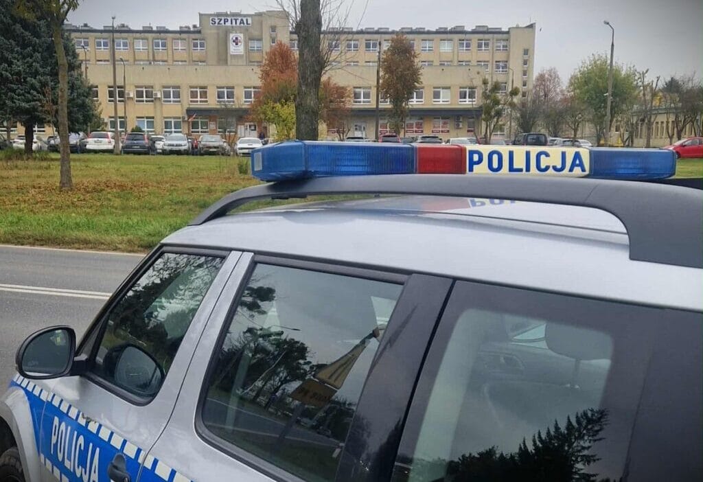 Saglik gorevlisine saldiran agresif hasta polis tarafindan tutuklandi 18875