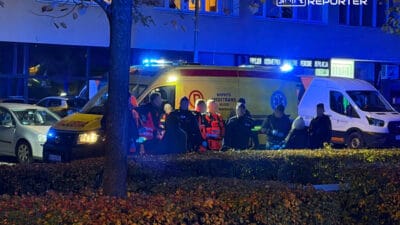 Şehir merkezinde arbede. İki kişi gözaltına alındı, biri hastanede 4 Sehir merkezinde arbede i ki kisi gozaltina alindi biri hastanede 17084