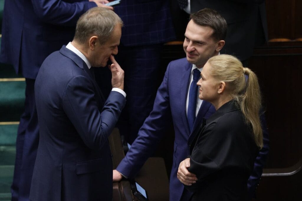 sivil koalisyon birlesmeyi tamamliyor kurultayin tarihini ve yerini biliyoruz 16253