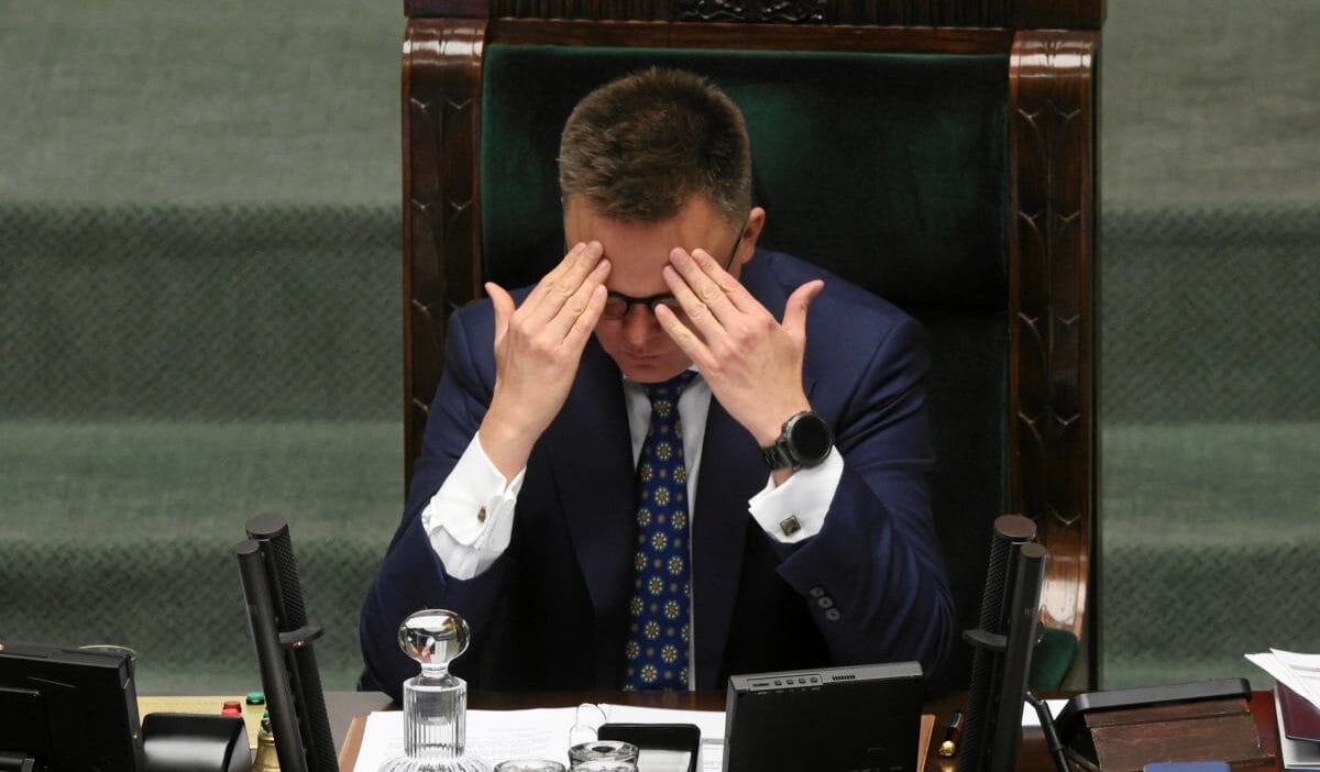 Siyasette neler oluyor hanimlar bugun x te kim kimi beceriyor 15522