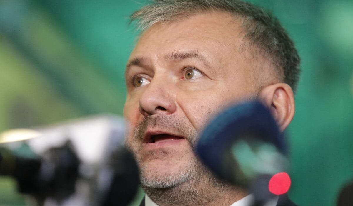 Stratejik topraklarda firtina eksi maya hakli ofke dibine kadar kontrol edelim 19542