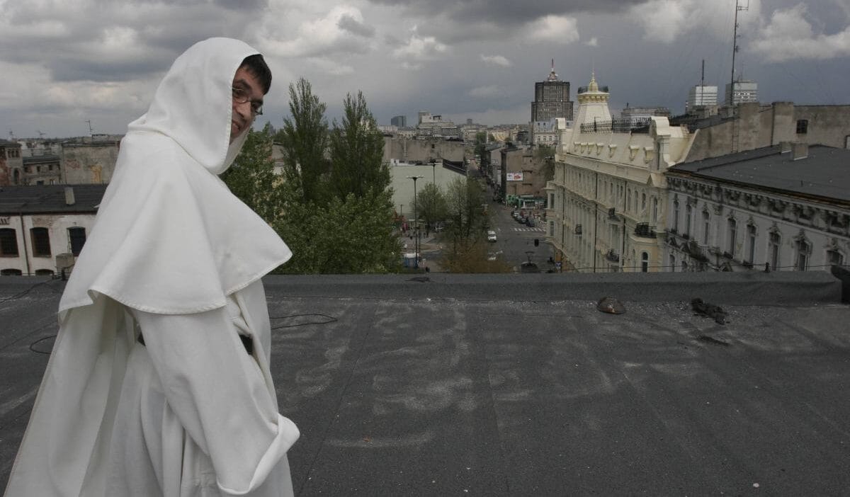 Taninmis bir dominiken kilise den ayrilma nedenini acikladi daha once vatikan a basvurmustu 15828