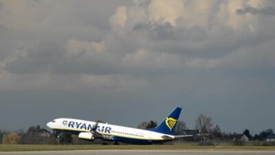 Trajediye alti dakika ryanair ucagi acil inis yapti mayday sinyalini yayinladilar 16113