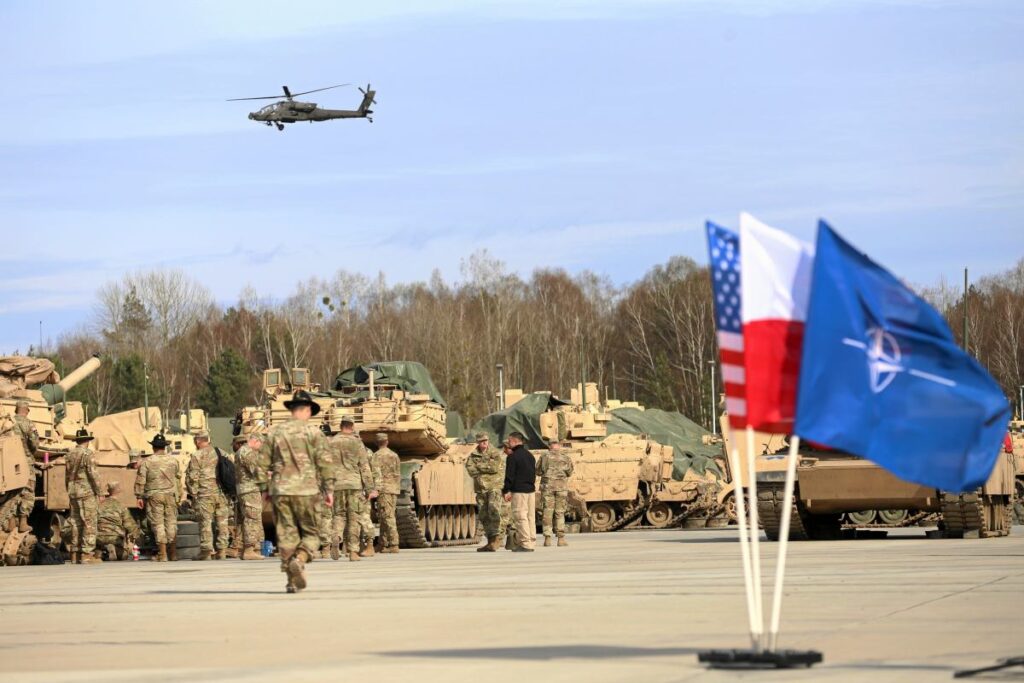 trump in muttefikleri bir aciklama talep ediyor abd askerlerinin avrupa daki varligiyla ilgili polonya dan bahsedildi 20127