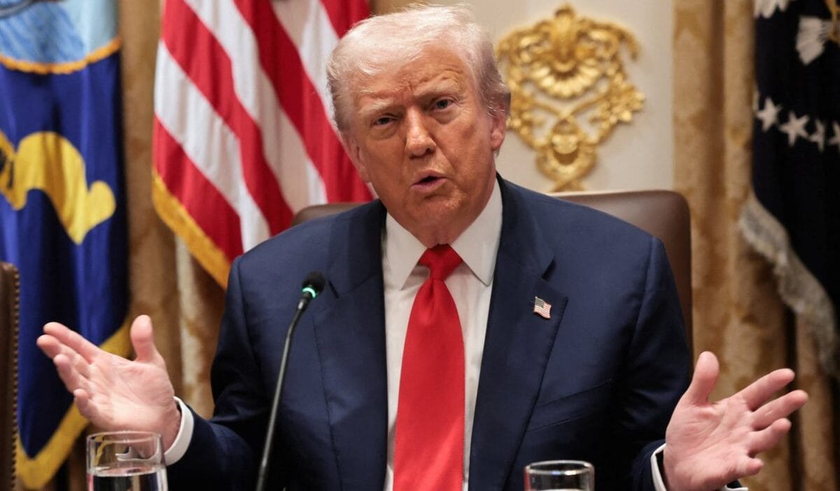 Trump'tan putin ve rusya'ya sert sözler. Bu sözler bir fırtınaya neden olabilir. "bu savaşı bitirmek istemiyor". 1 Trump tan putin ve rusya ya sert sozler bu sozler bir firtinaya neden olabilir bu savasi bitirmek istemiyor 17063