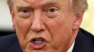 Trump yonetimi en buyuk ucak gemisini gonderdi onemli tirmanis 19167