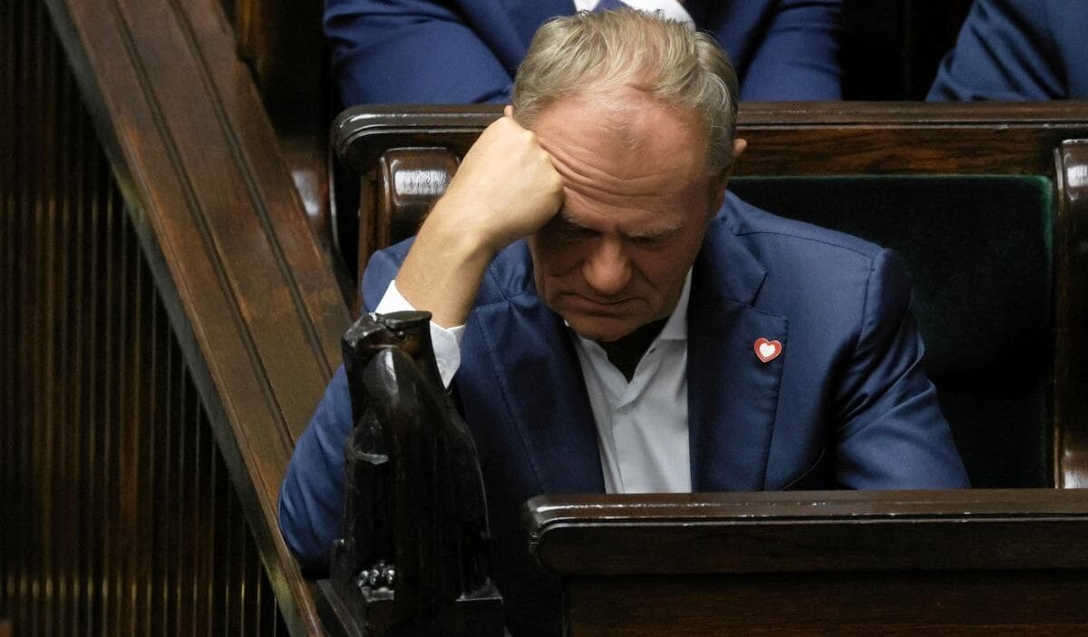 Tusk istifa etmeli mi genc polonyalilar bunu istiyor sondage 16772