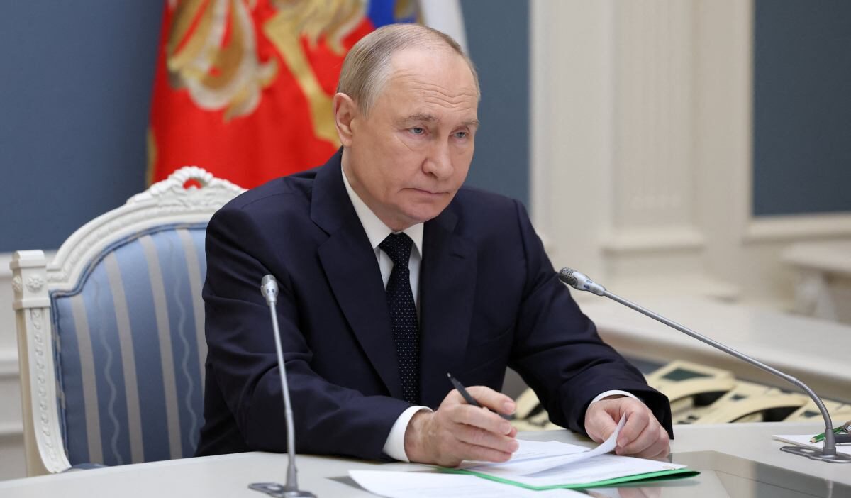 Ukrayna daki savasin gelecegi buna bagli putin o zaman bir secimle karsi karsiya kalacak 20096