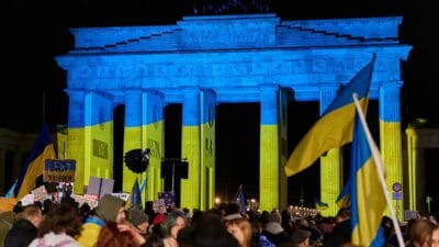 Ukraynalilara yonelik yardimlarin acilen kesilmesi cagrisi arka planda polonya hukumetinin 800 den fazla 14390