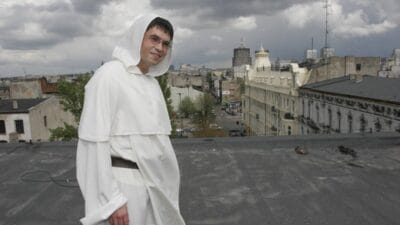 Ünlü dominiken rahiplikten istifa etti. Kilisedeki en gürültülü ayrılıklardan biri 3 Unlu dominiken rahiplikten istifa etti kilisedeki en gurultulu ayriliklardan biri 15054