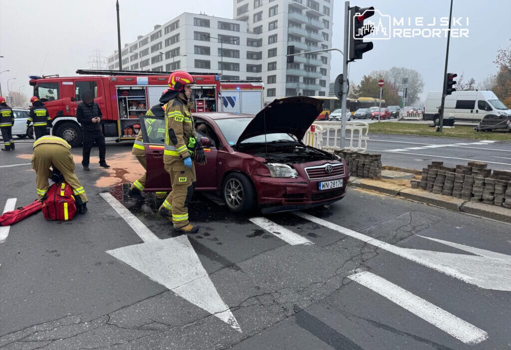 Ursyn w da onemli bir kavsakta carpisma bir kisi hastanede 17210