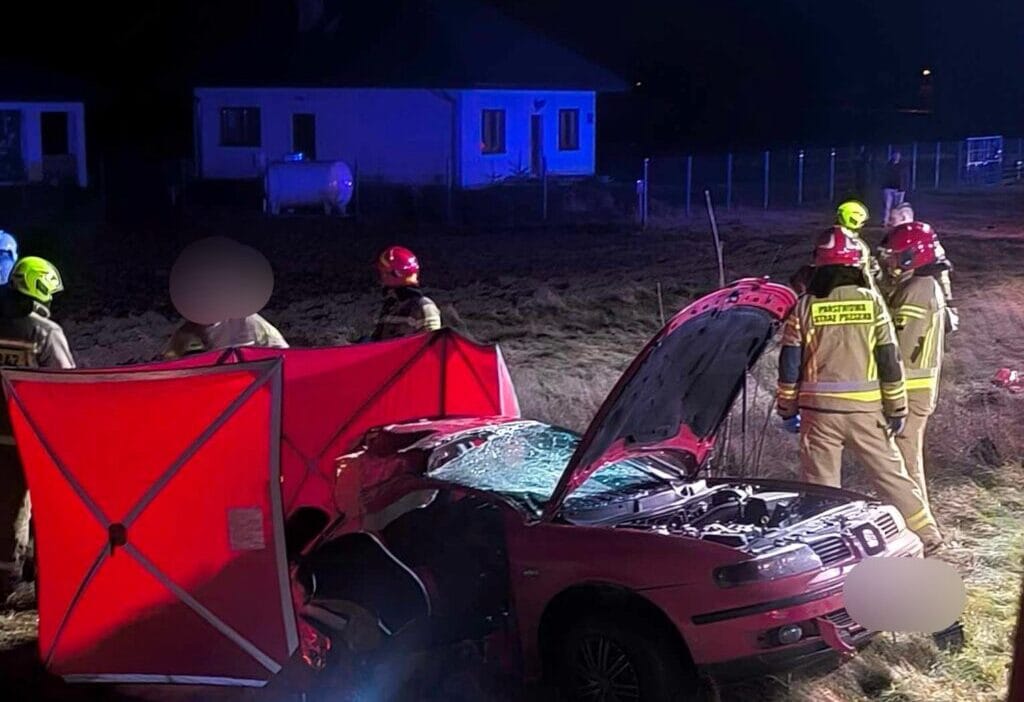 Uyusturucu kullanan ve arac kullanmasi yasaklanan sarhos surucu bir kazaya neden olmustur mahkemeye cikacak yolcu oldu 17027