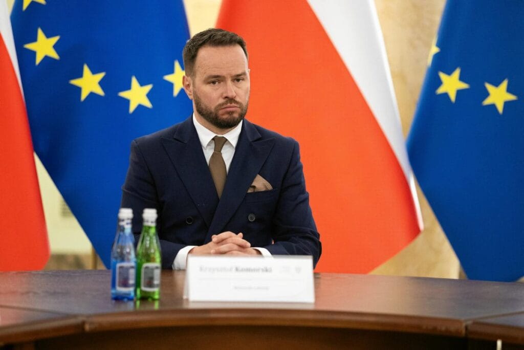 vali makamindaki haci indirdi hukuk ve adalet meclis uyesi dini duygulara hakaretle suclandi durusma basladi 14679