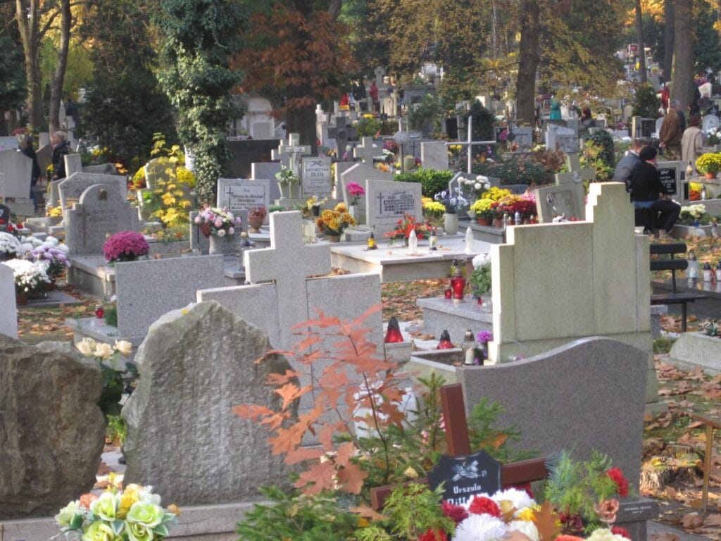 varsova icindeki poch wek tatillerden daha pahali fiyatlar sok edici 19587