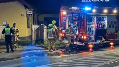 Varsova yakinlarinda vahsi bir cinayet bir sandalyeyle ve sandalye kirildiktan sonra sandalyenin parcalariyla kafasina ve gogsune vurdular 17492