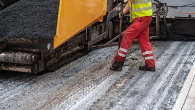 Wilanowska caddesi nde kaldirim degisimi hafta sonu yasanan zorluklar 17357