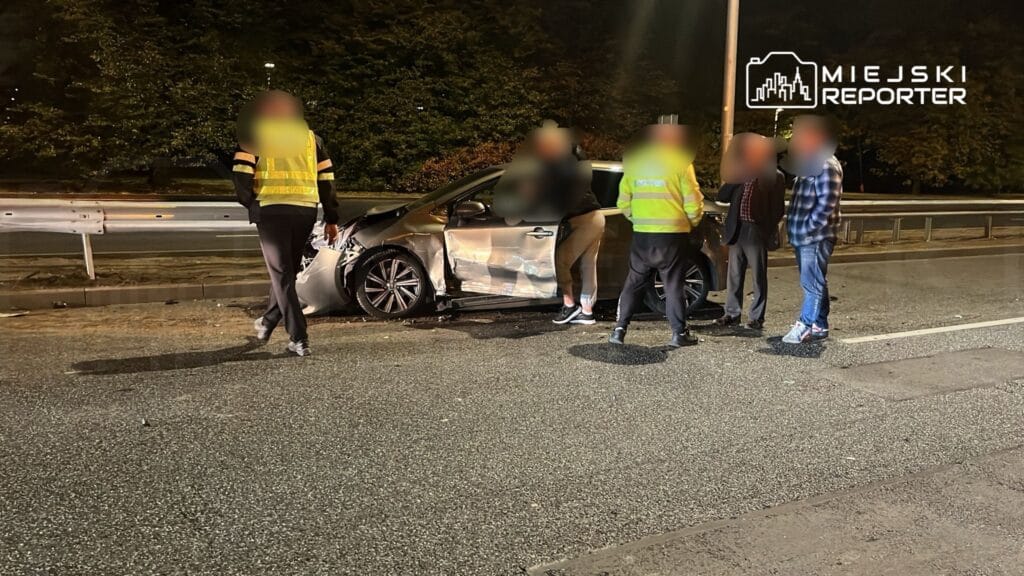 Wis ostrada da 4 arac carpisti yogun trafik engelleri 17516