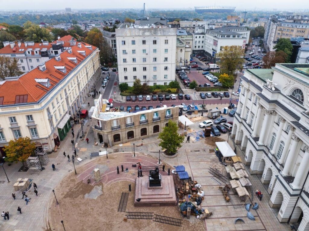 wokulski magazasi kaliyor subat ortasina kadar 19110