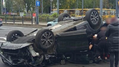 Woronicza da iki arac carpisti araclardan biri takla atti 16104