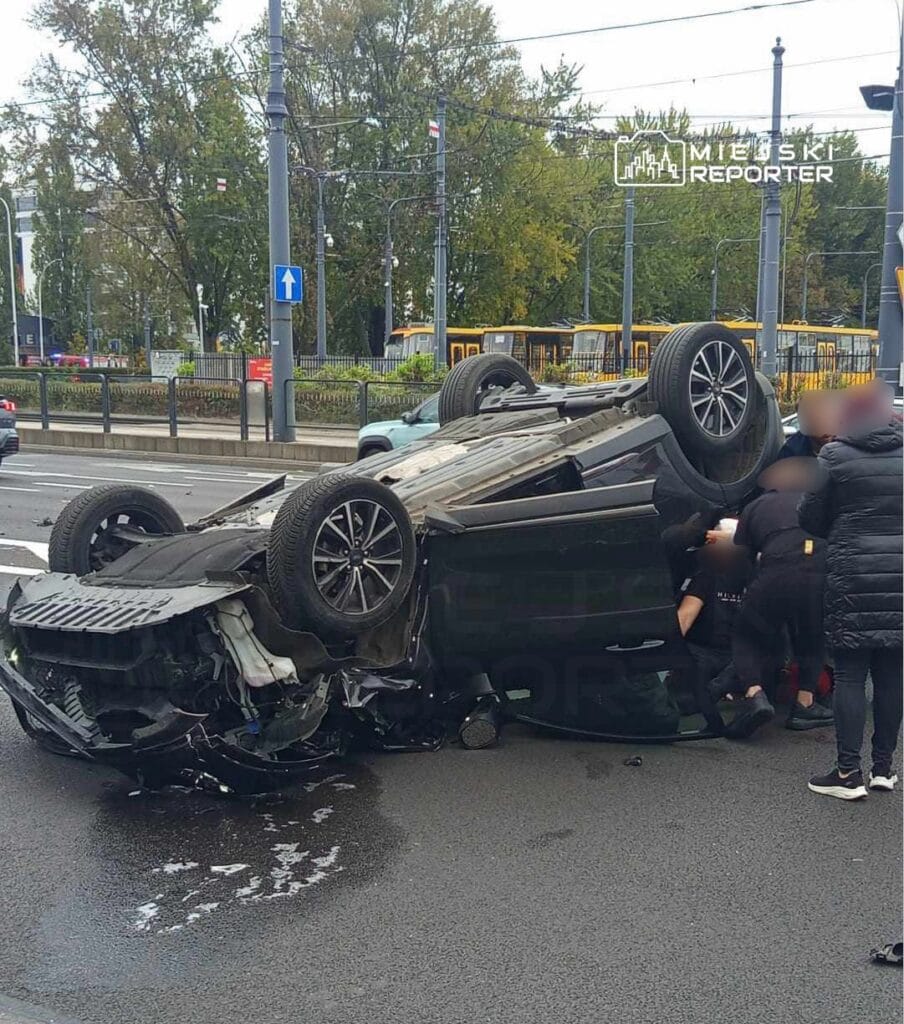 woronicza da iki arac carpisti araclardan biri takla atti 16104