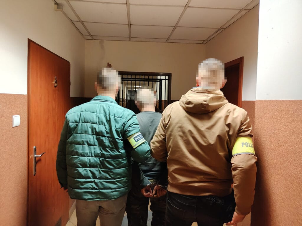 yabancilara gaz evde uyusturucu beklenmedik bir sonla biten bir rapor 17435