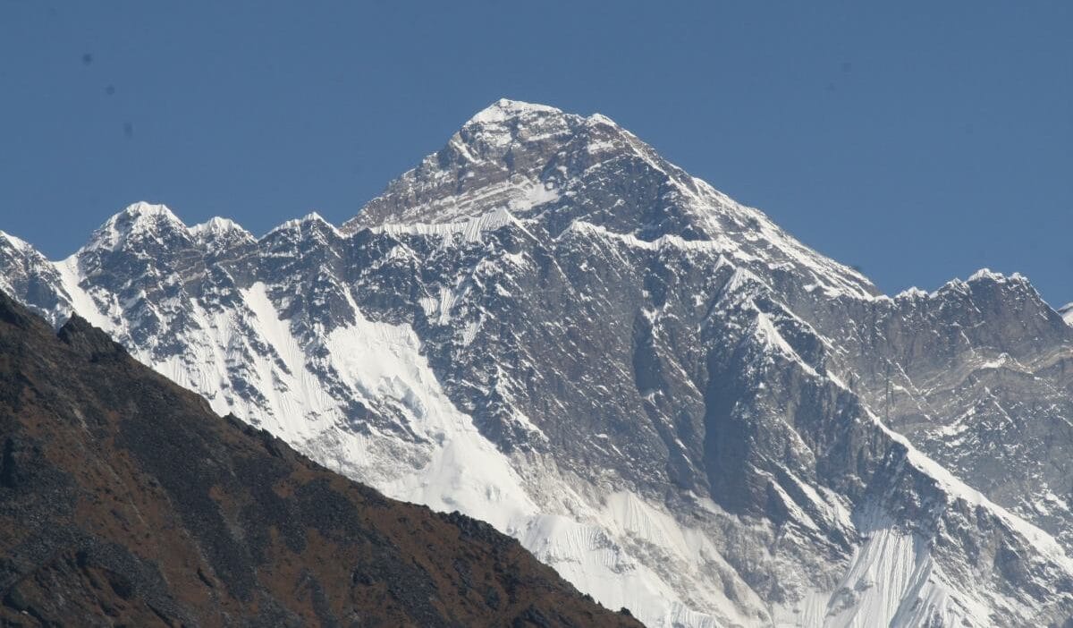 Yaklaşık 1,000 kişi everest dağı'nda mahsur kaldı. Kurtarma operasyonu devam ediyor 1 Yaklasik 1 000 kisi everest dagi nda mahsur kaldi kurtarma operasyonu devam ediyor 15135