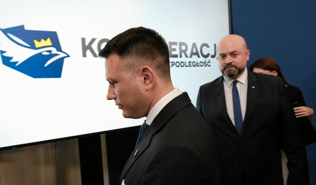 Yeni anket polonyalilar hukumetteki konfederasyon hakkinda ne dusunduklerini acikca ortaya koyuyor 14982