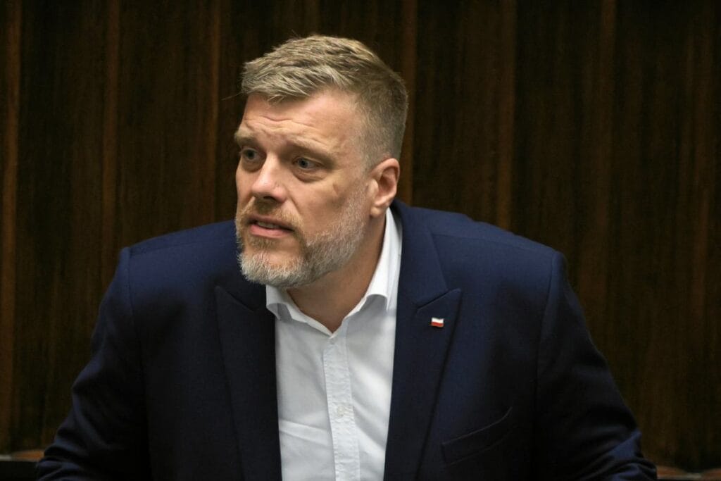 zandberg sejm de alkol konusunda mentzen e yanit verir o halde bir sorununuz var 15837