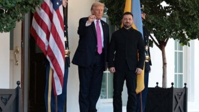 Zelenski ile trump in abd deki bir diger gorusmesi gecikmeli basladi 17799