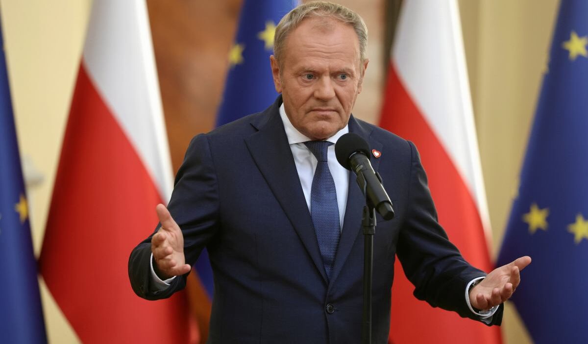 Ziobro orban ile görüştü. Tusk'ın kısa yorumu. "ya gözaltında ya da budapeşte'de". 1 Ziobro orban ile gorustu tusk in kisa yorumu ya gozaltinda ya da budapeste de 20302