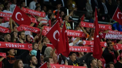 000lwjrgsttowhq8 c123 f4