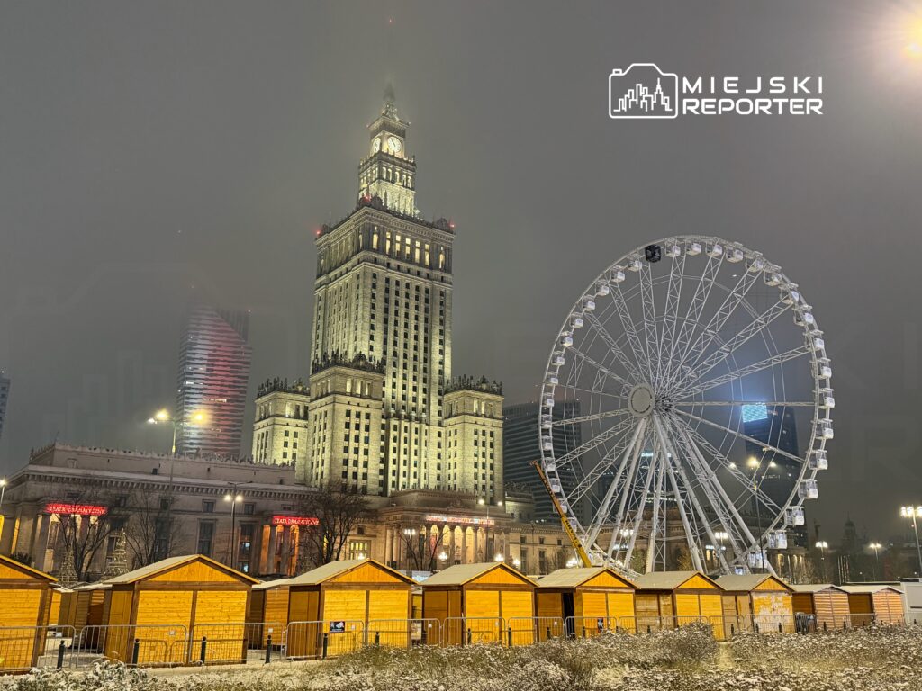 15 yasindaki bir ukrayna vatandasi kultur ve bilim sarayi nin altindaki degirmen carki na tirmandi gozaltina alindi 25496