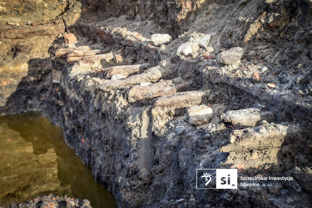 1500 29e715dfce8e9a12c4f5d44be257f5771d78106e